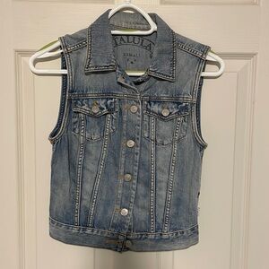 Aritzia - Talula Jean vest.
